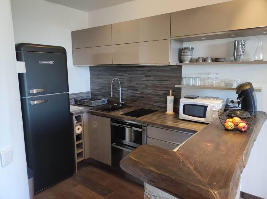 Appartement Sur Le Port Residence Marina Palmu Porto-Vecchio  Bagian luar foto